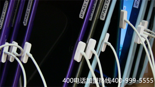 (400電話是否可以更換服務(wù)商)(400電話哪個(gè)好，專業(yè)企業(yè)通信服務(wù)商)