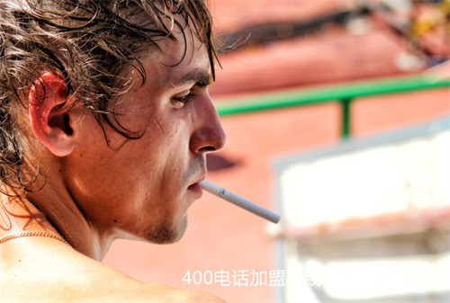 (辦理400電話的收費標準)(400電話辦理怎么收費？有什么樣的收費標準？)